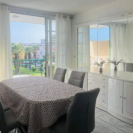 The Cozy Palm بلايا ذي لاس أميريكاس