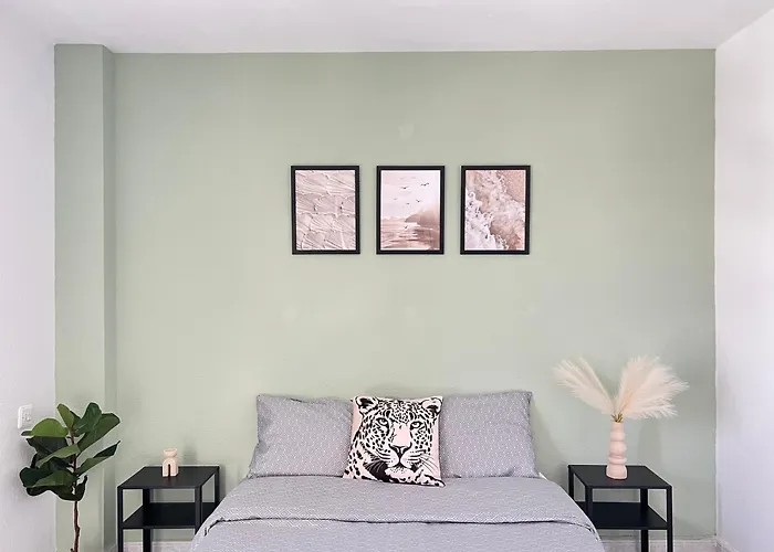 The Cozy Palm Apartman *